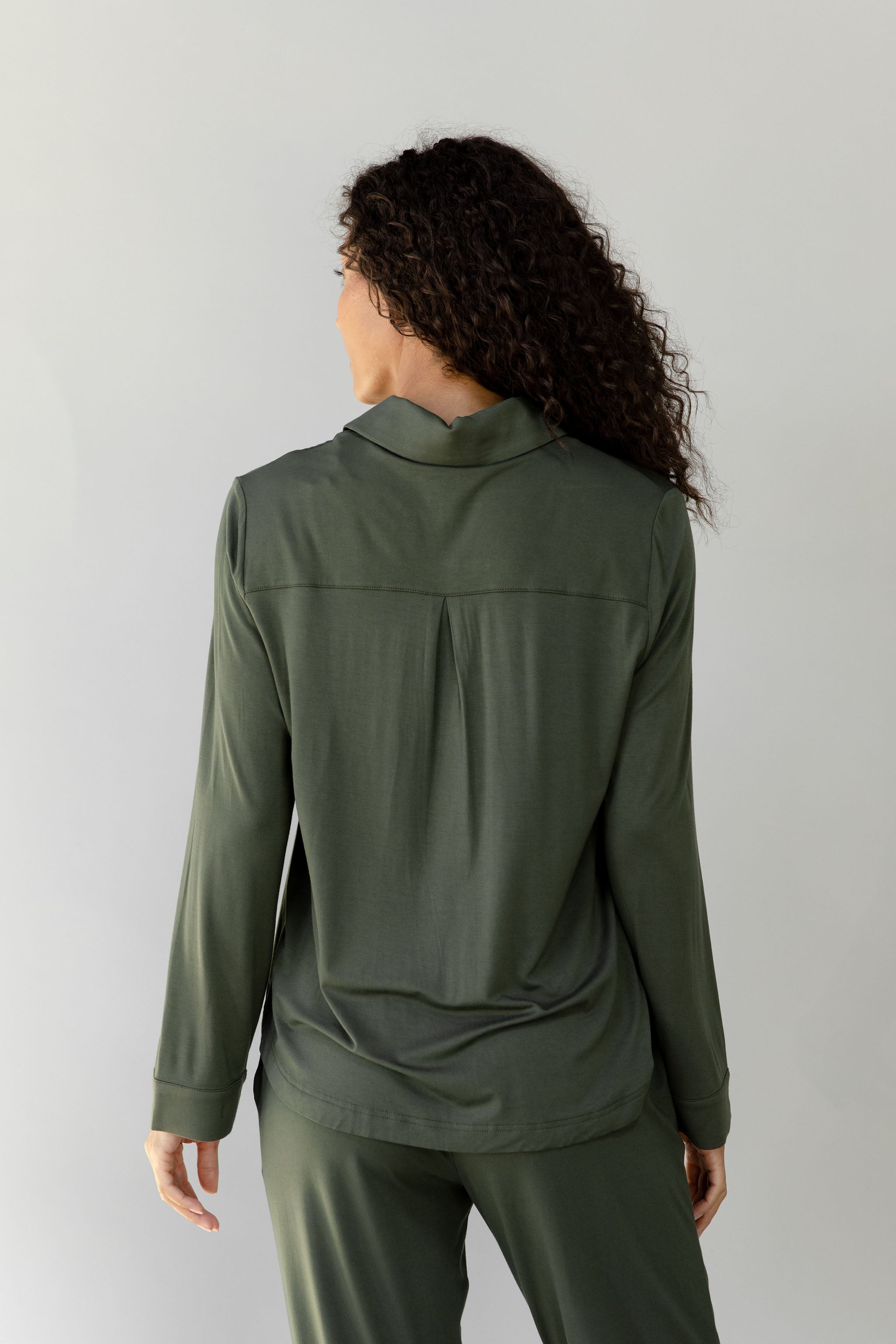 Women's Bamboo Stretch-Knit Collared Long Sleeve Button Down - Last Chance